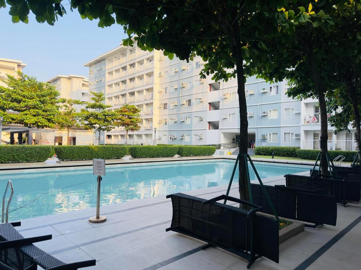 Trees Residences - Tower 11 1Br With Balcony Manila Ngoại thất bức ảnh