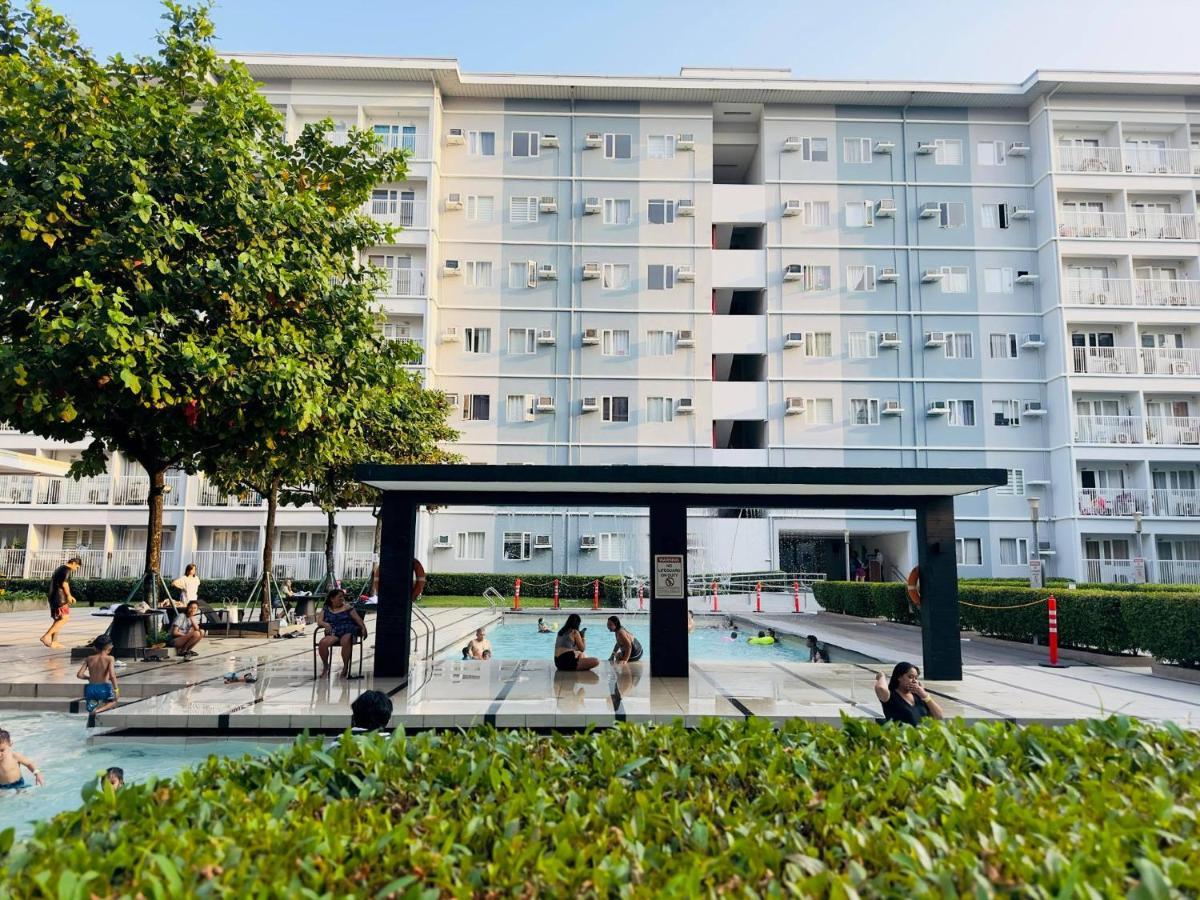 Trees Residences - Tower 11 1Br With Balcony Manila Ngoại thất bức ảnh