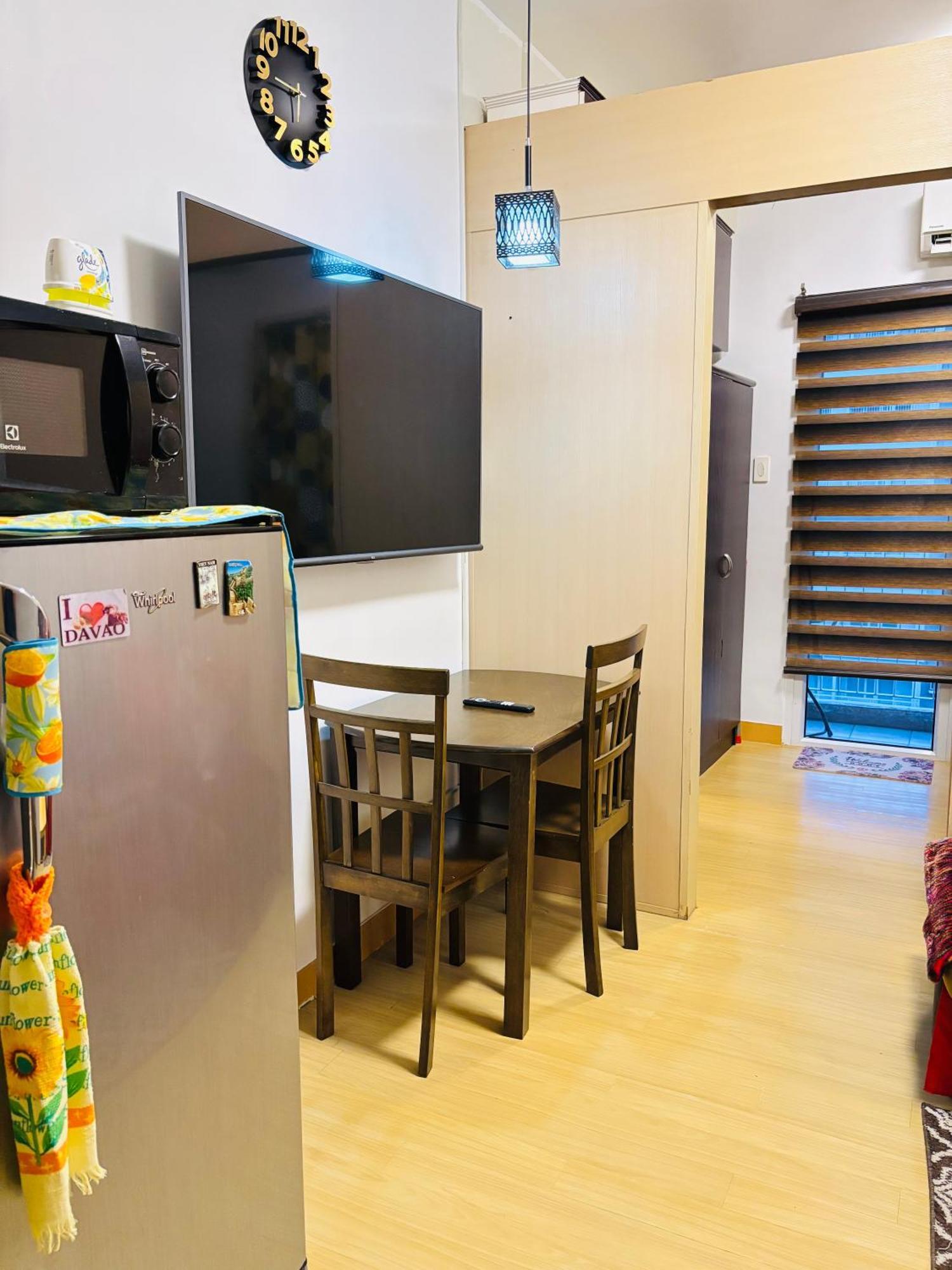 Trees Residences - Tower 11 1Br With Balcony Manila Ngoại thất bức ảnh